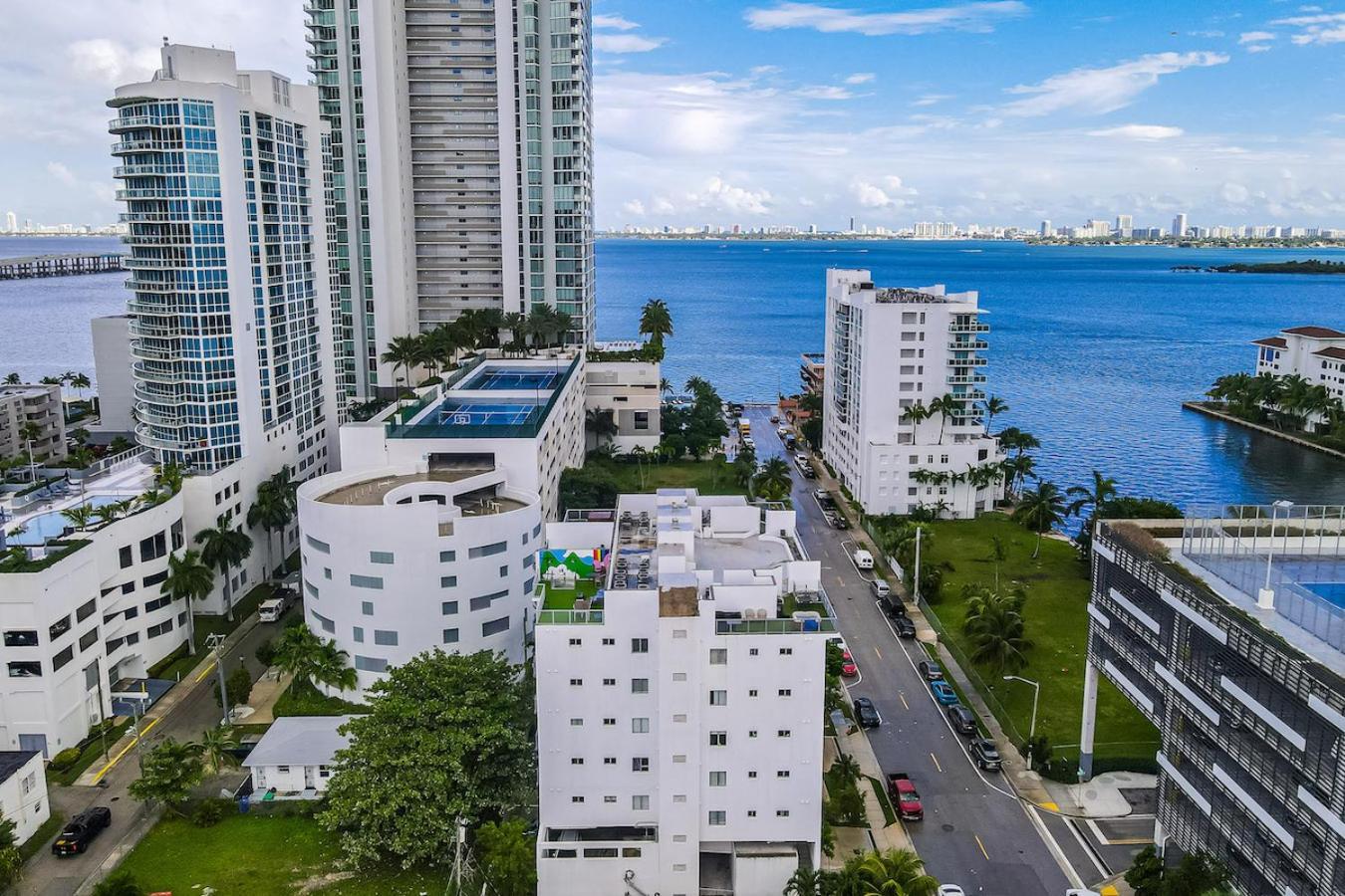 Subtle 2 Bed In Edgewater Near Downtown With Free Parking Apartment Miami Exterior photo