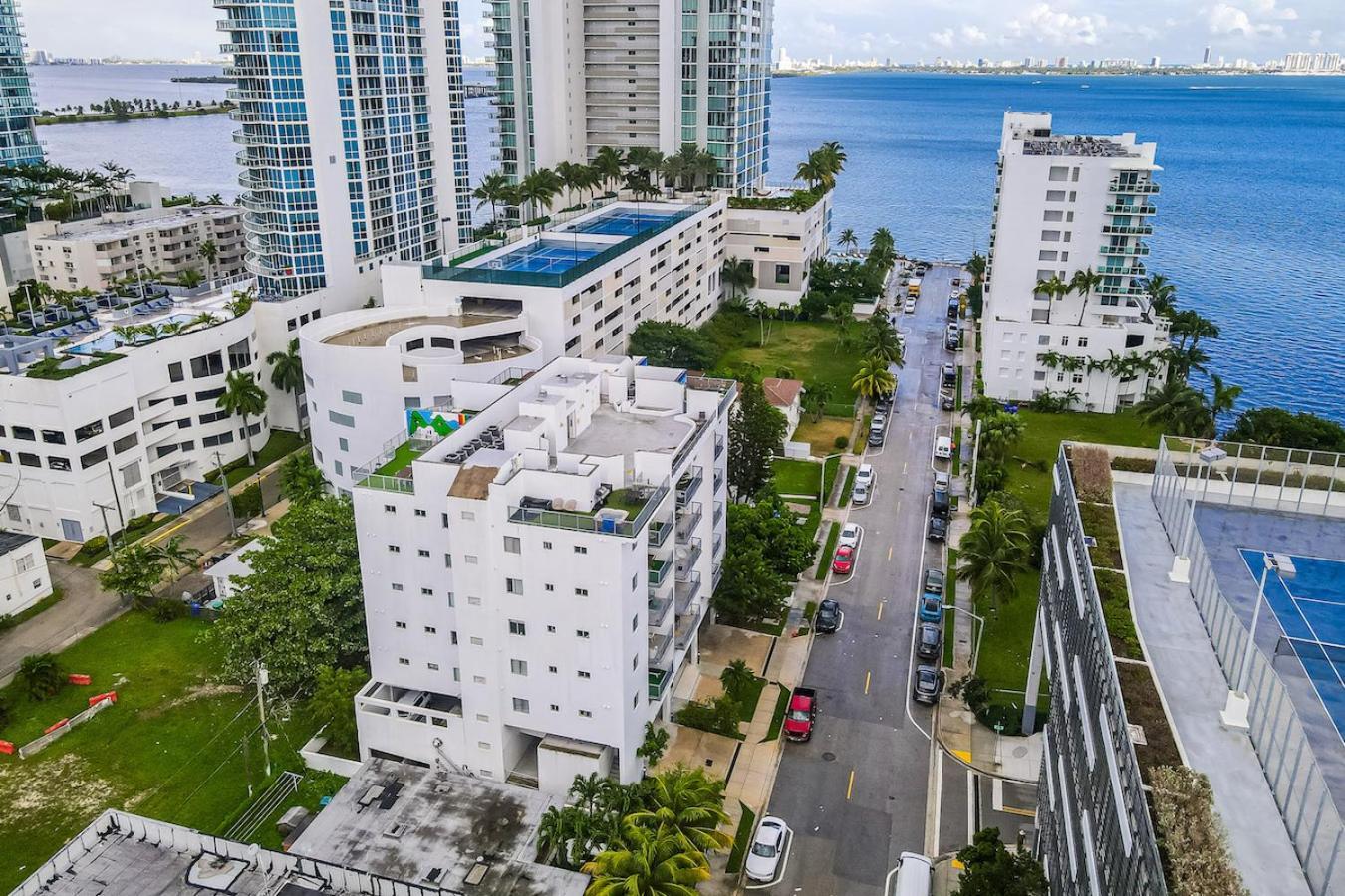 Subtle 2 Bed In Edgewater Near Downtown With Free Parking Apartment Miami Exterior photo